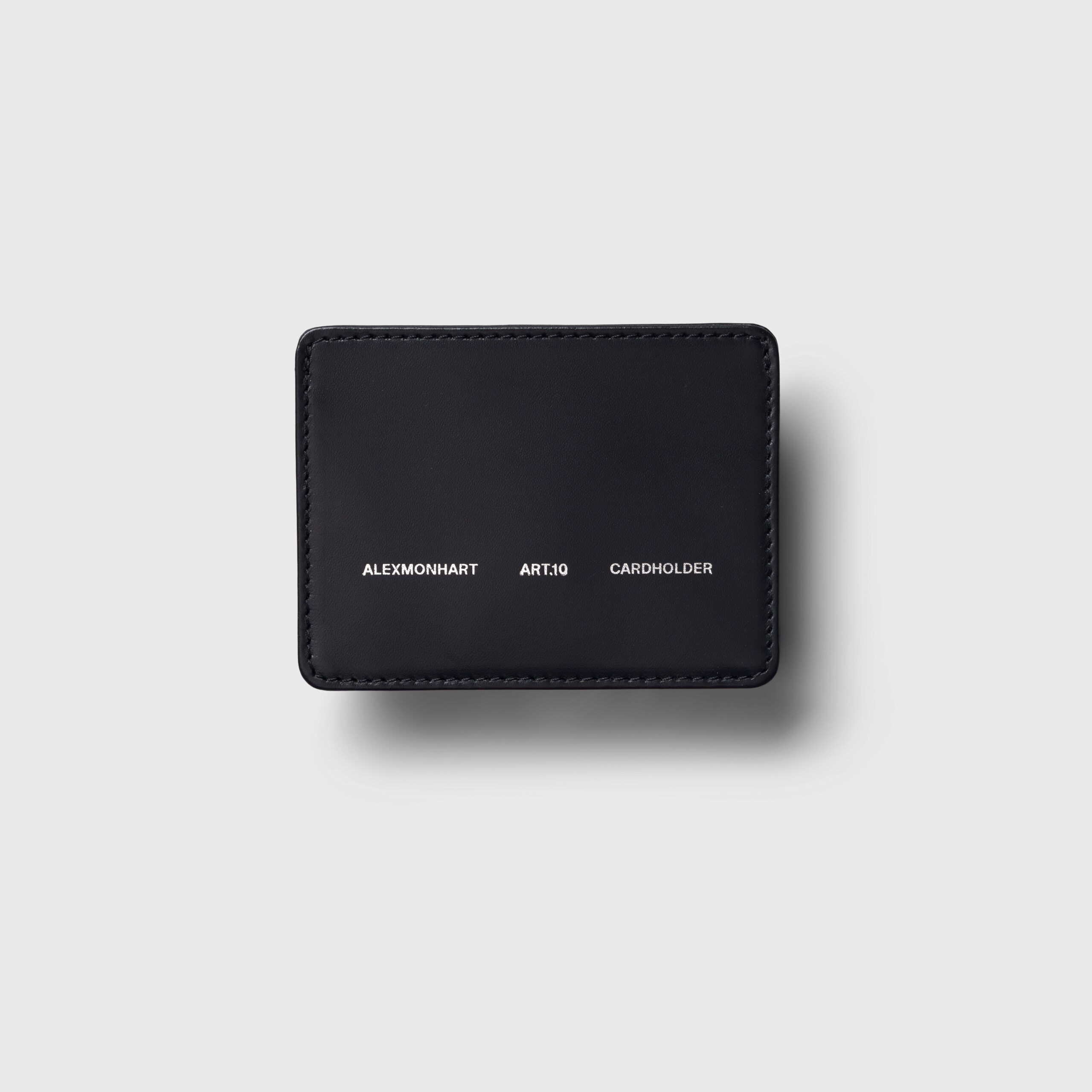 ART.10 CARDHOLDER